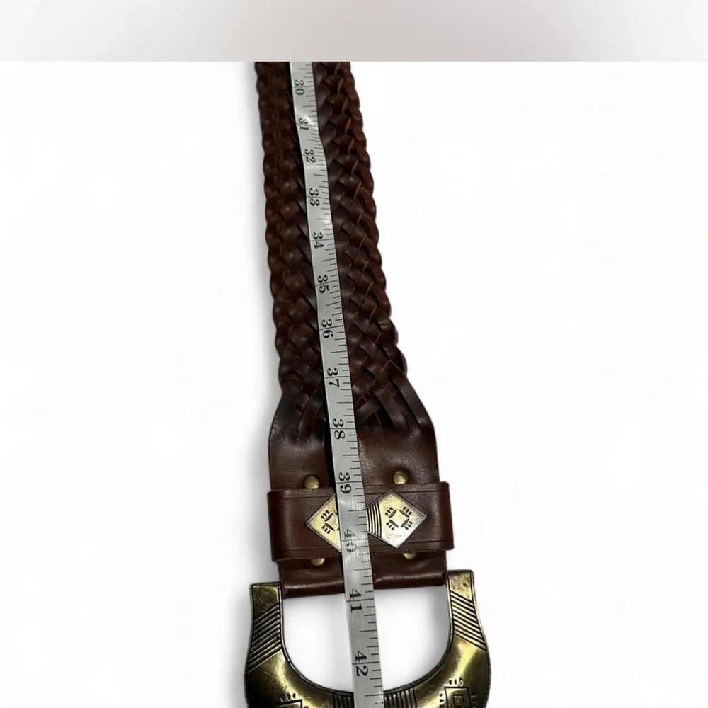 CAbi Wide Woven Brown Leather Boho Belt Brass Gold Tone Hardware Woman's M